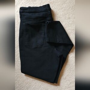 Black Stretch High-Waist Jeans